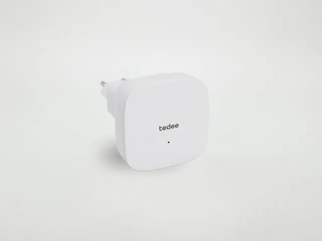 tedee-bridge-europ-isches-set-typ-c-e-f-wlan-bridge-f-r-smart-lock image 1