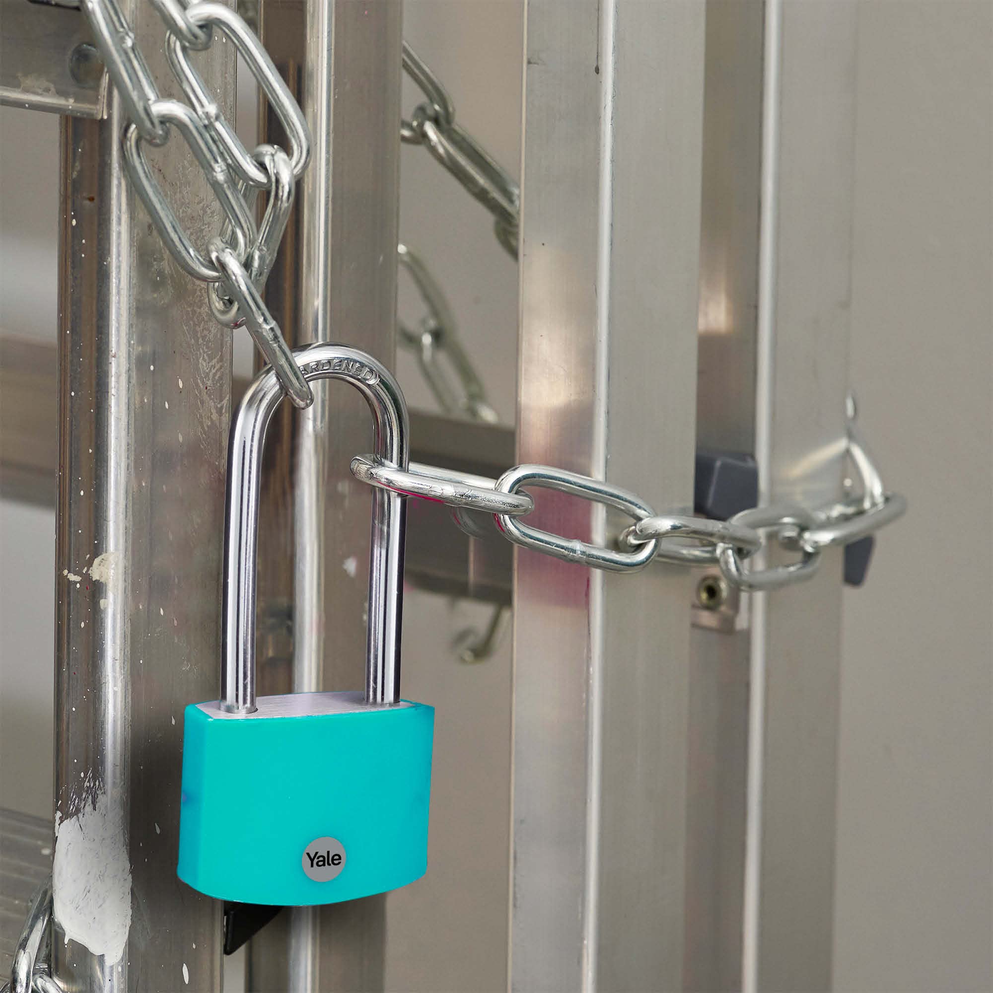 yale-vorh-ngeschloss-38-mm-aluminium-t-rkis-standardsicherheit-mit-langem-b-gel image 4