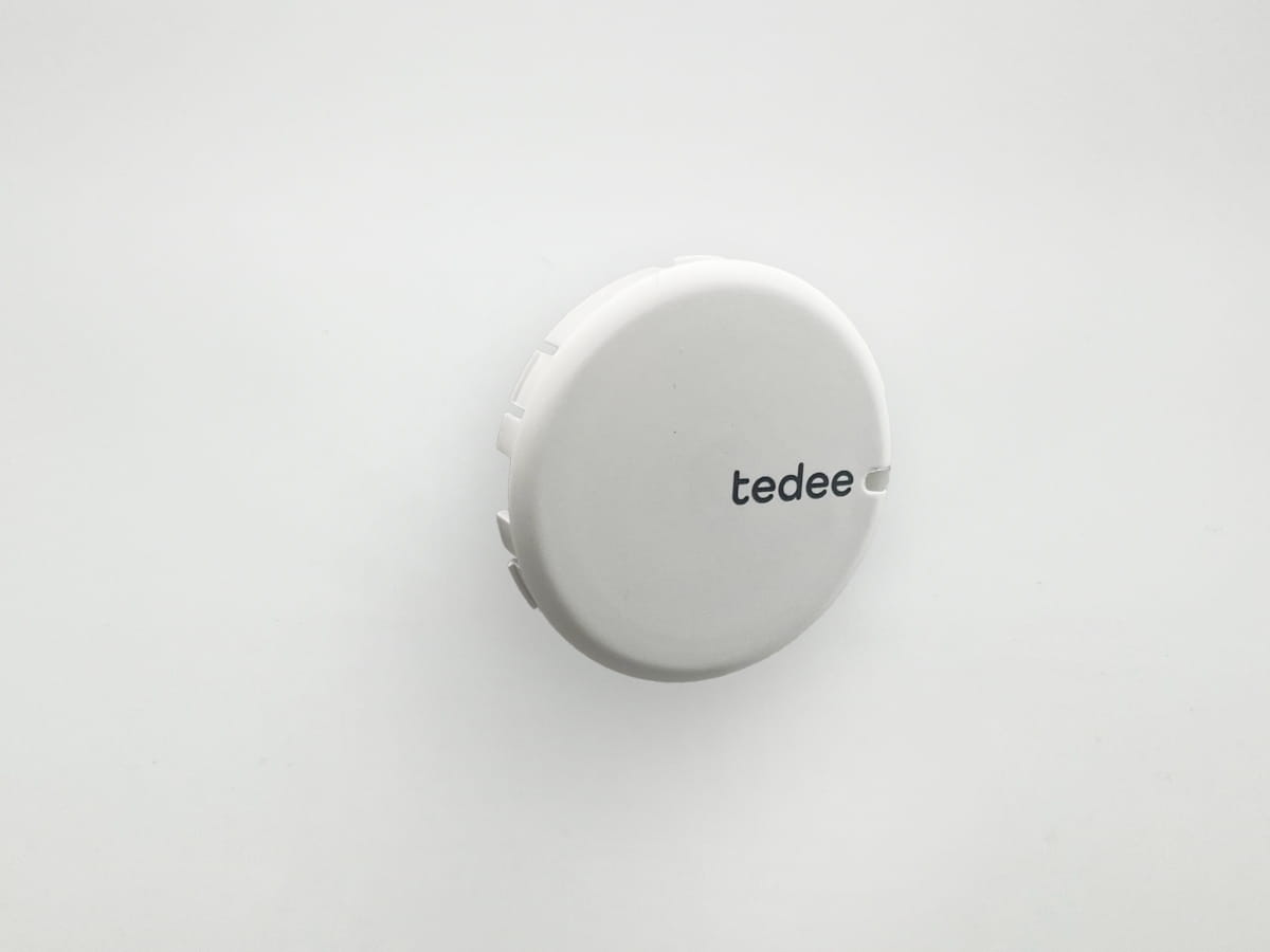 tedee-pro-blindabdeckung-tasterkappe-wei image 1
